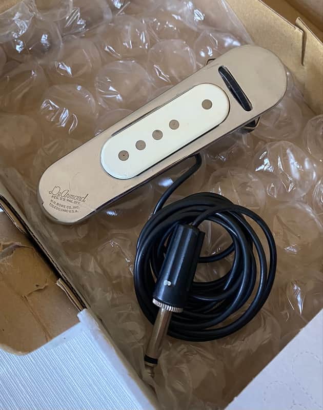 Vintage DeArmond Model RHC-B Soundhole Pickup 1960s - White w Chrome RHC-B 1960s - Chrome image 1