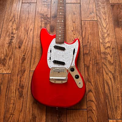 2010 Fender MG-69 Mustang Reissue Electric Guitar Candy Apple Red MIJ Japan image 2