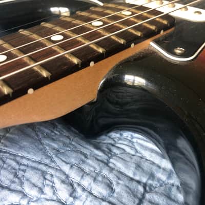 Immagine Fender Stratocaster Standard 2006 - Sunburst - 3