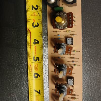 Peavey Combo 300 front circuit board 1985 - Yellow image 3