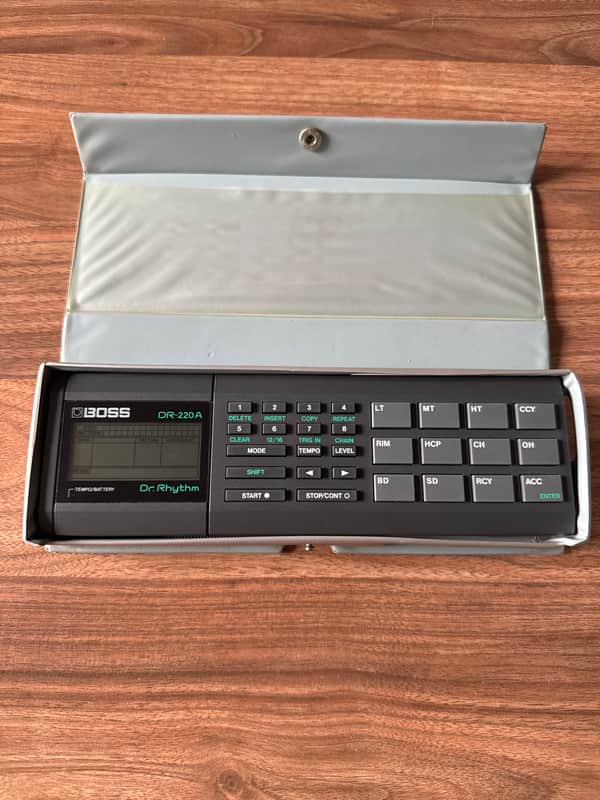 Vintage Boss DR-220A Dr. Rhythm Digital Drum Machine (1986) - Green Label w/ Case image 1