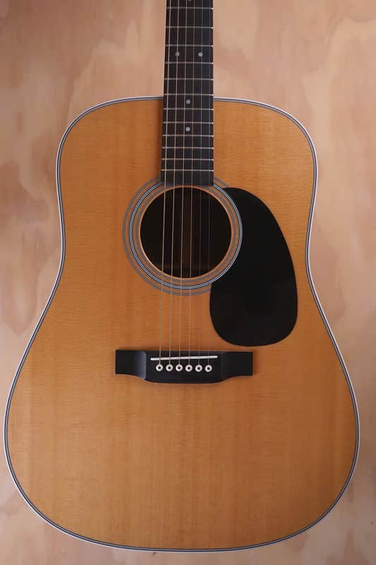 Martin D-28 Acoustic Guitar in Natural, 2013 Model, Hard Case included image 1