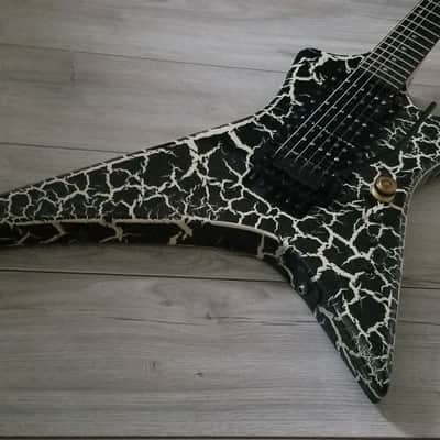 Kramer Voyager FR-222S Crackle Black White w/ Original Case image 1