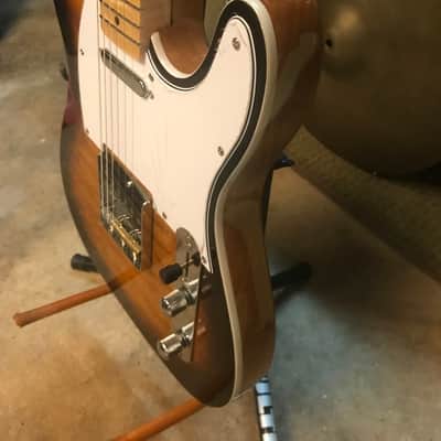 Partscaster Telecaster 2021 Sunburst/Quilt image 4