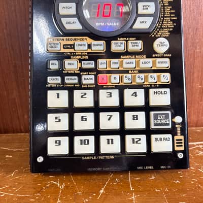 Roland SP-404 Sampling Workstation Black version w/ power supply image 3