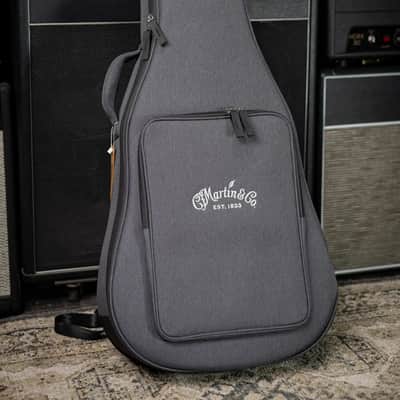 Martin 000-10E Retro Acoustic/Electric Guitar - Spruce/Sapele with Gig Bag image 13