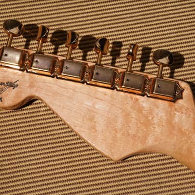 1996 Fender Custom Shop '54 Reissue Stratocaster Gold image 17