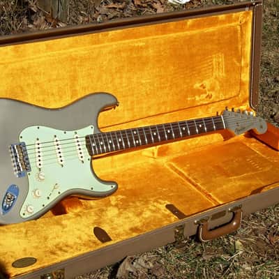 Fender Custom Shop 60's Stratocaster 2012 Shoreline Gold image 3