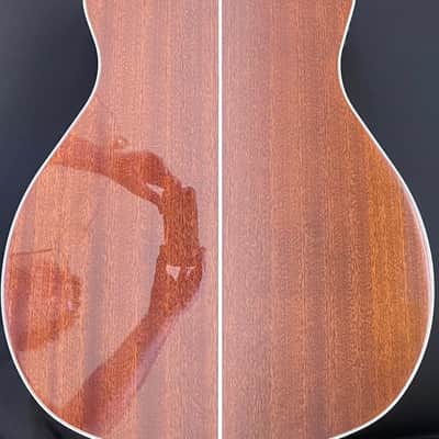 D'Angelico Premier Mott Grand Auditorium Cutaway Acoustic Bass with OHSC and Electronics 2010s - Natural image 5