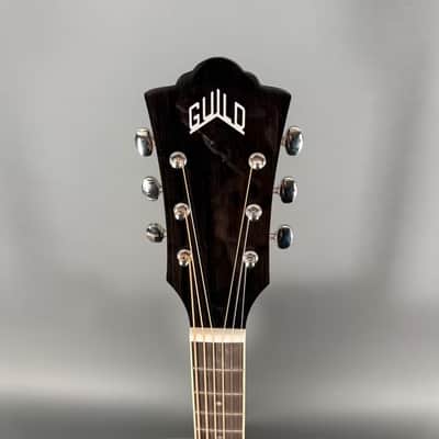 Guild D-260CE Deluxe Fishman PU Tonabnehmer & Cutaway image 3