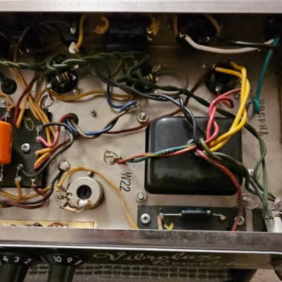 1965 Fender Vibrolux Reverb Vibrato Both Channels image 19