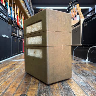 Gibson BR-6 2-Input 10-Watt 1x10" Guitar Combo Amp 1946 image 2