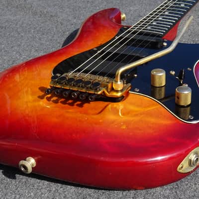 Valley Arts Steve Lukather Model with Signature 1991 image 9