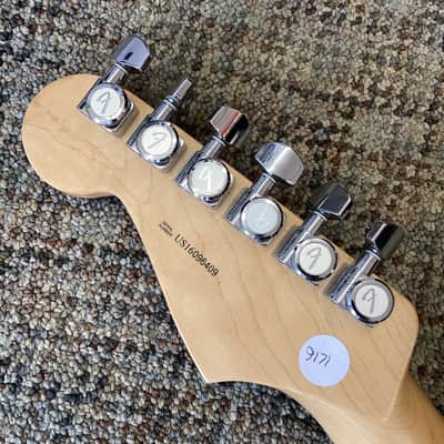 Fender American Elite Stratocaster with Rosewood Fretboard in Olympic Pearl with Case image 7