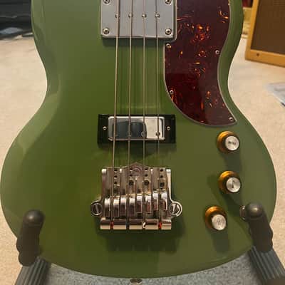 Gibson SG Standard Bass 2015 Short Scale Refinished Green image 1