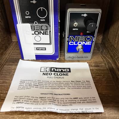 Electro-Harmonix Neo Clone Analog Chorus With Box 2010 - Present - Black / Blue image 2