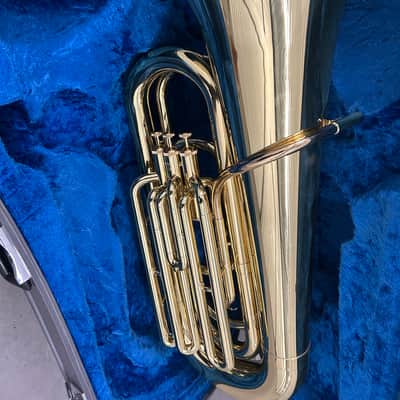 Yamaha YBB-105  3/4 tuba with case new condition ybb105 image 6