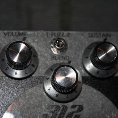 Daredevil Pedals 312 Vintage Fuzz - Maestro FZ-1S Clone image 2