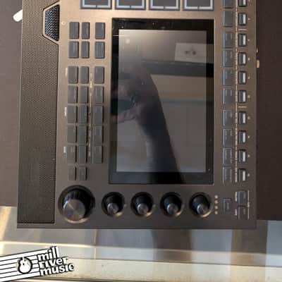 Akai MPC Live III – With Power Supply and USB Cable – Good Condition image 2
