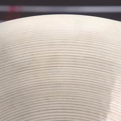 Zildjian 20" A. Avedis Medium Ride Cymbal Vintage 1970's 2,640g's image 2