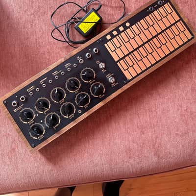 Meng Qi Wing Pinger – Stereo Analog Resonator / Synth Voice – Mini Jack Version Bild 1