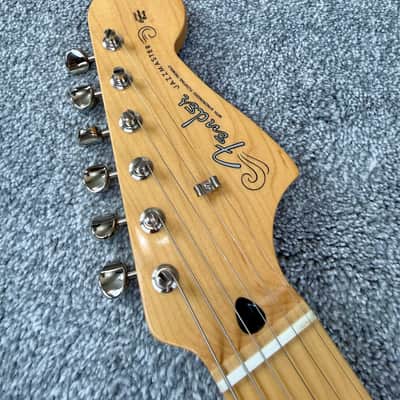 Fender MIJ Hybrid II Jazzmaster - Modena Red image 12