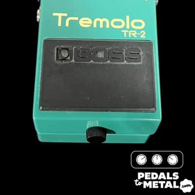 Boss TR-2 Tremolo (Silver Label) 1997 - Present - Green X12395 image 2
