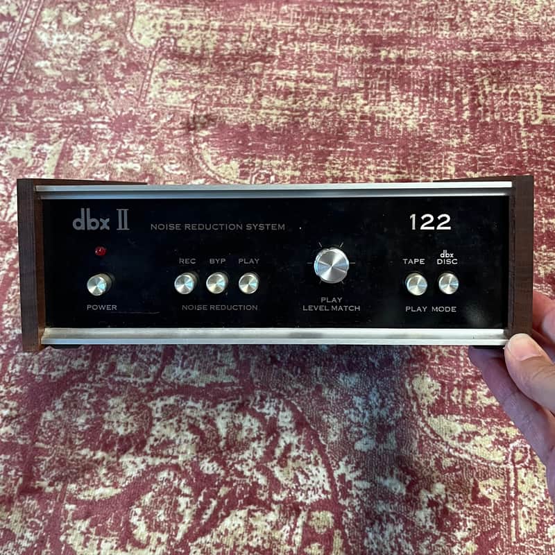 dbx II 122 2-Channel Type II Noise Reduction System image 1