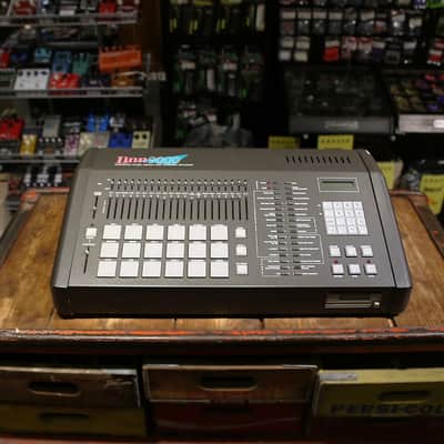 Linn 9000 Integrated Digital Drums / Midi Keyboard Recorder 1984 - 1986 - Black image 3