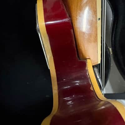 Epiphone EA-250 with Trapeze Tailpiece 1972 - 1974 - Cherry image 4