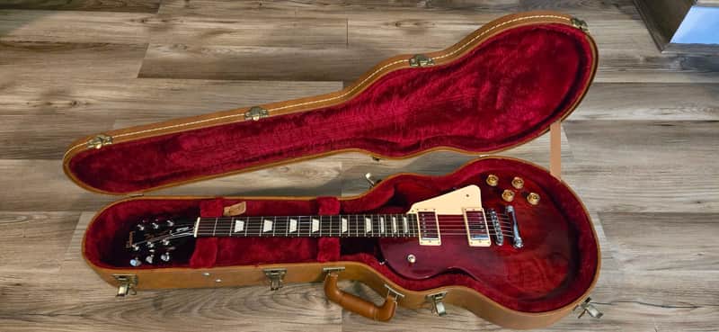 Gibson Les Paul Studio 2017 Wine Red w/ Original Gibson Hardshell Case – Excellent Condition image 1