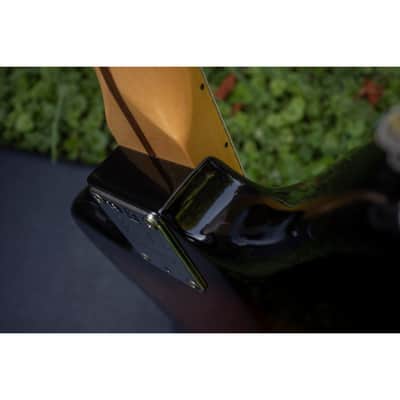 Fender Limited Edition American Standard Offset Telecaster 2016 - 2-Color Sunburst image 15