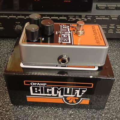 Electro-Harmonix Op-amp Big Muff Pi Fuzz Pedal image 2