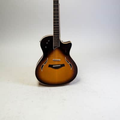 TAYLOR T5-S1 electric guitars