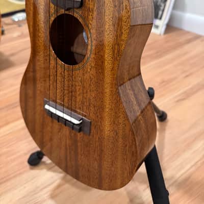 Kiwaya Kpt-1M/E Tenor Ukulele W Reunion Blues Case image 14