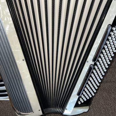 Settimio Soprani Contino Model 132 Piano Accordion 1955 - White Pearl image 7