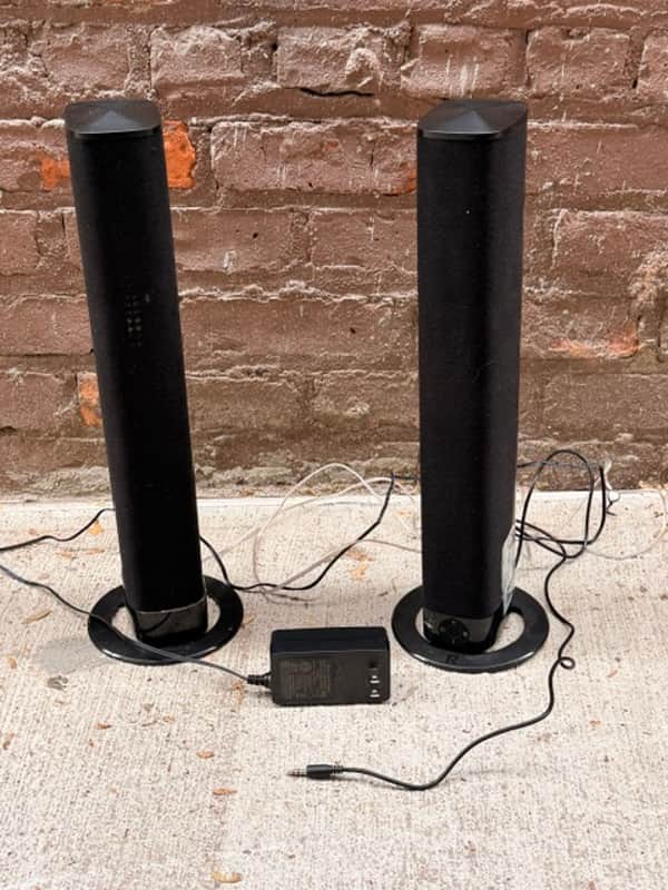 3-in-1 Convertible Active Tower Speakers / Soundbar Pair - Bluetooth, Aux & HDMI ARC image 1