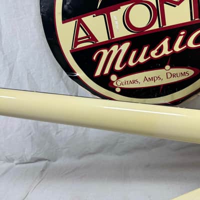 Gibson DSRVCWGH1 Limited Edition Reverse Flying V Guitar with Case 2007 - Alpine White image 10