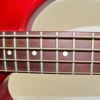 Dean Edge 09 4-String Bass Guitar Metallic Red image 4