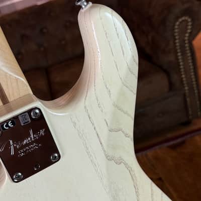 Fender American Standard FSR Rustic Ash Stratocaster 2013 - Olympic White image 15