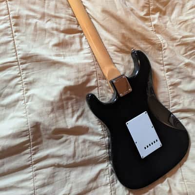 Squier Stratocaster NC4 1994 - Black - full thickness body image 7