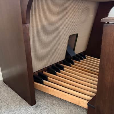 Hammond A-305 Organ w/ Premium Built-In Leslie Speaker, 25-Note Pedalboard, & Bench! image 17