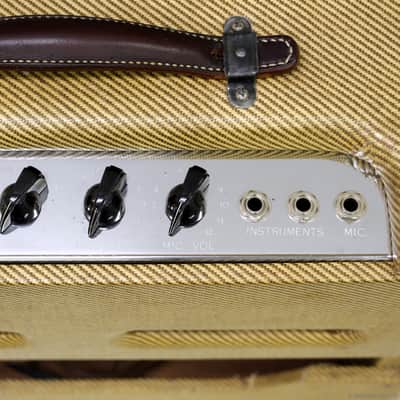 1954 Fender Deluxe 5D3 Wide Panel image 15