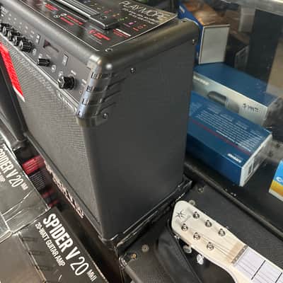 Line 6 Spider V 60 60-Watt 1x10" Digital Modeling Guitar Combo 2016 - 2018 - Black image 2