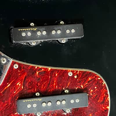 2007 Fender Deluxe Active Jazz bass loaded body Noiseless image 3