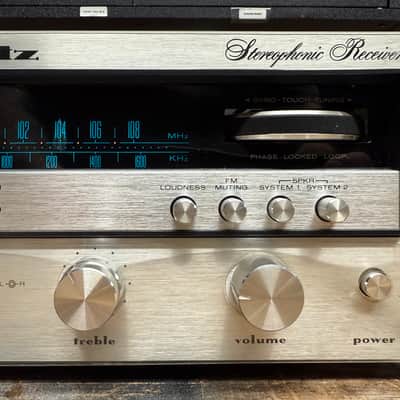 Marantz Model 2238 38-Watt Stereo Solid-State Receiver 1976 - 1977 image 4