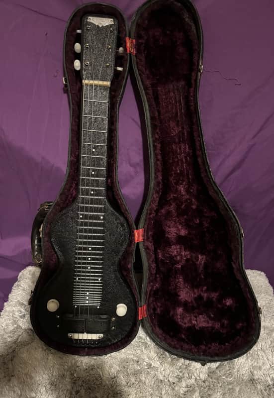 1930’s Rickenbacker lap steel guitar case Model B59 image 1