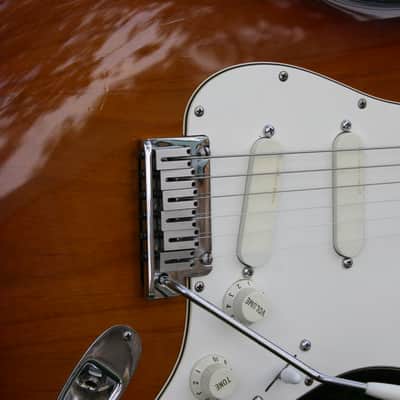 Fender American Stratocaster Plus 1987 Low E4 serial number. image 10