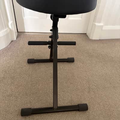 Konig & Meyer 14045 universal performer's stool image 4