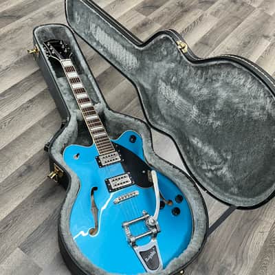 Gretsch G2622T Streamliner Center Block with Laurel Fretboard, Bigsby 2019 - Present - Riviera Blue image 1